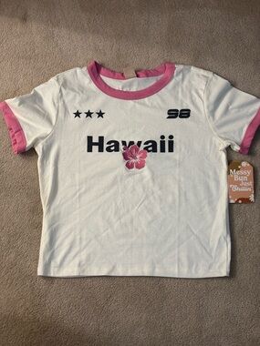 NWT Messy Bun Just Chillin  'Hawaii' Graphic Ringer Tee - White & Pink- M